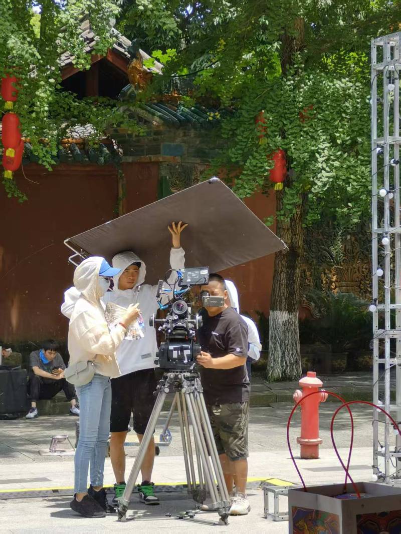龙胜TVC拍摄公司：资深团队坐镇，打造现象级广告作品的幕后推手